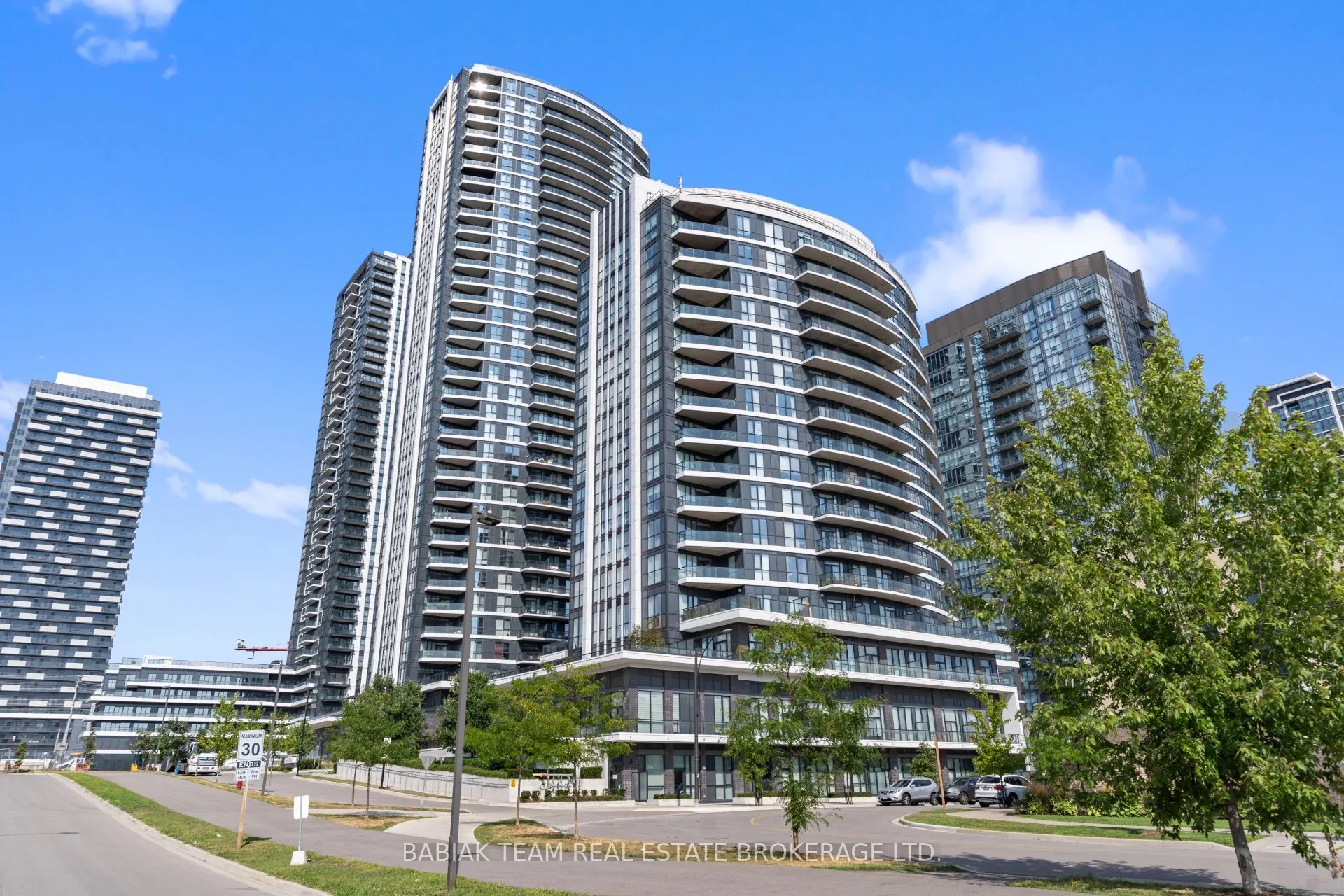 65 Watergarden Drive, #405