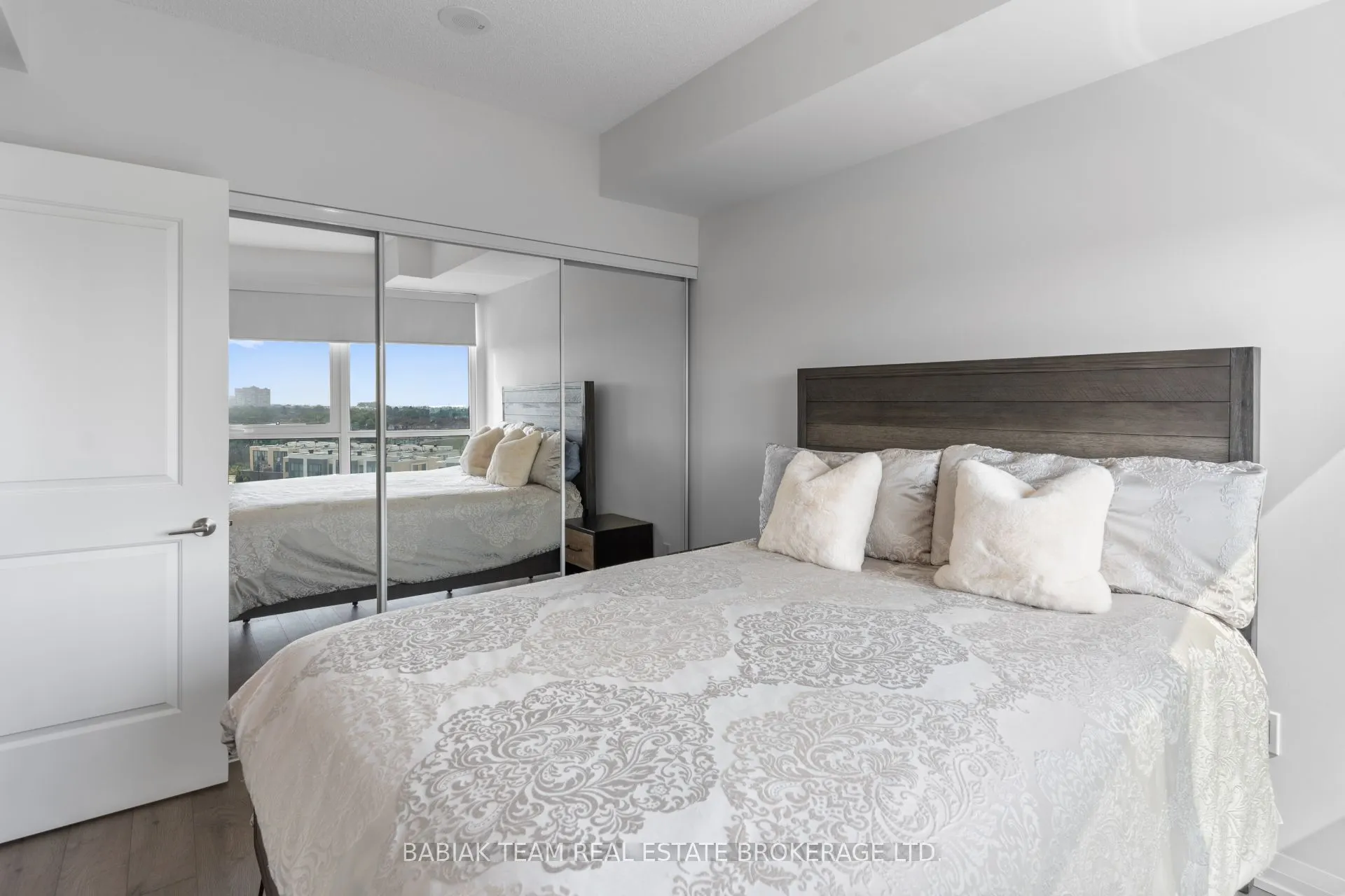 65 Watergarden Drive, #405