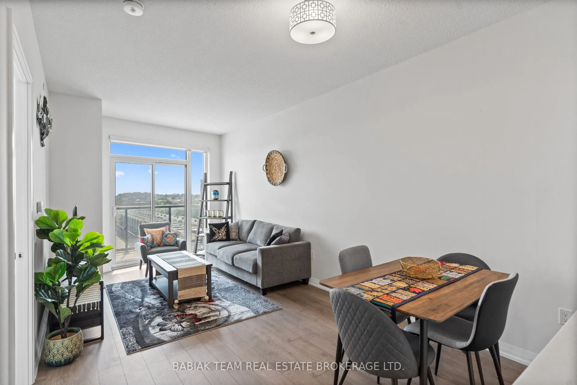 65 Watergarden Drive, #405