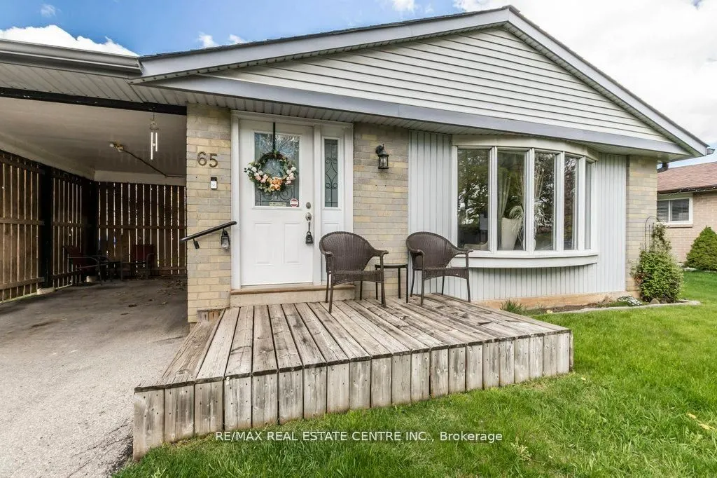 65 Lorne Scots Drive
