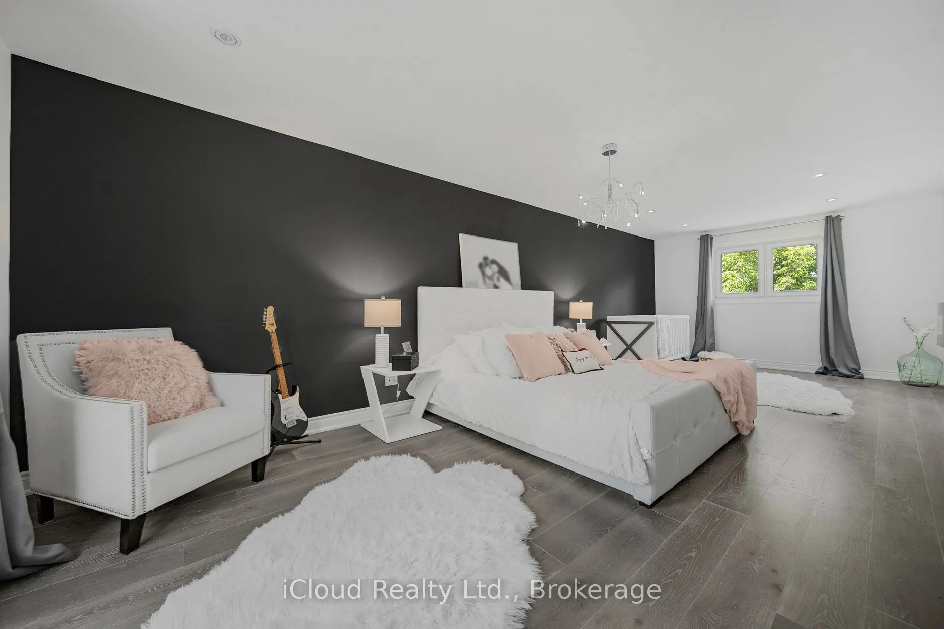 49 Westview Crescent