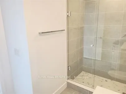 2450 Old Bronte Road, #815