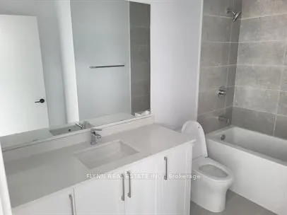 2450 Old Bronte Road, #815