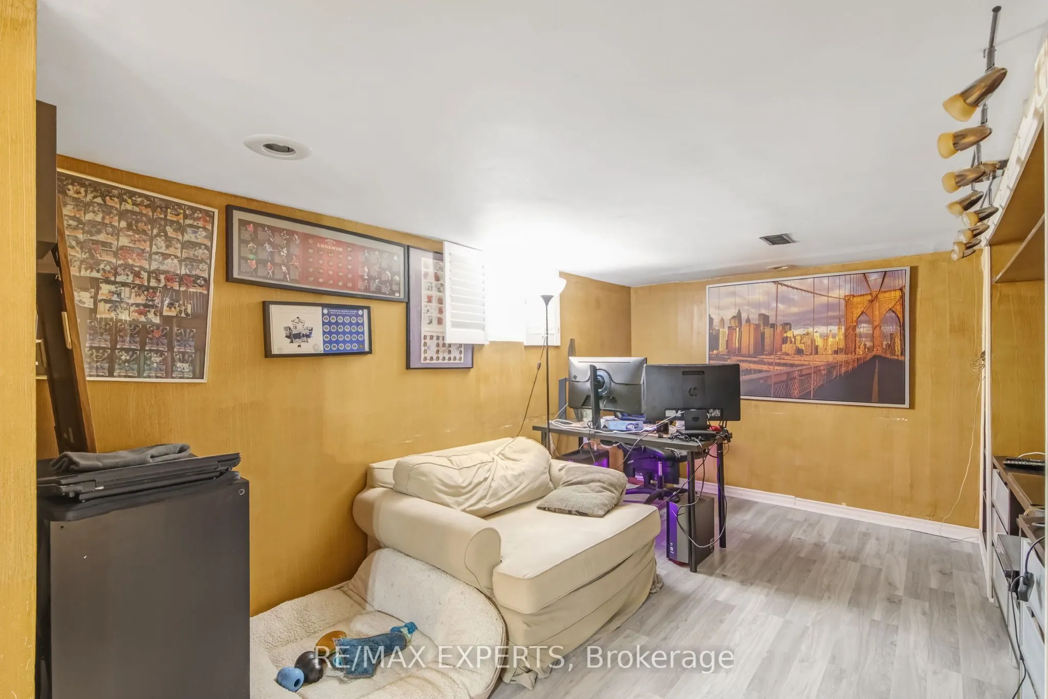 28 Mahoney Avenue