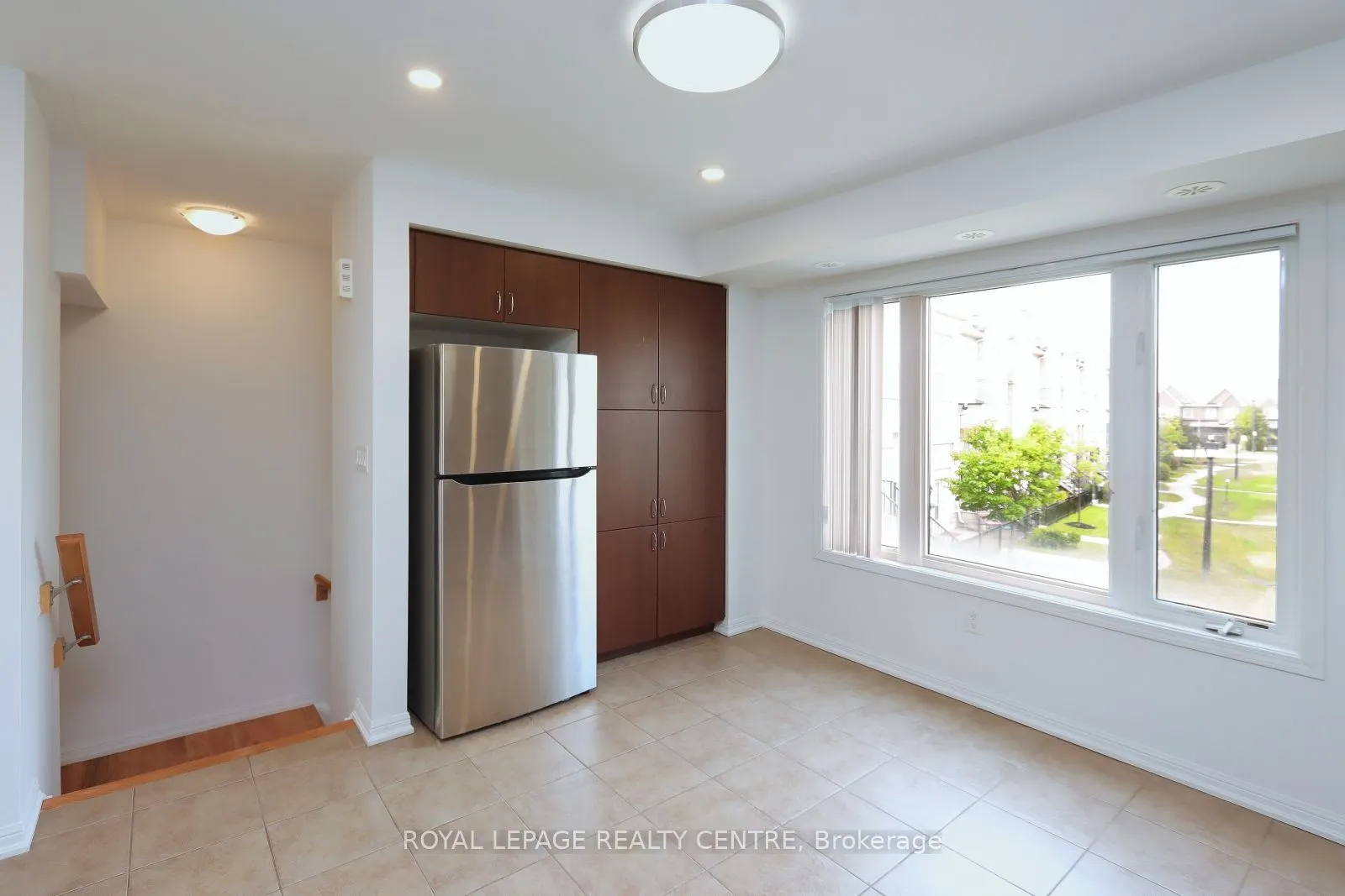 3135 Boxford Crescent, #4