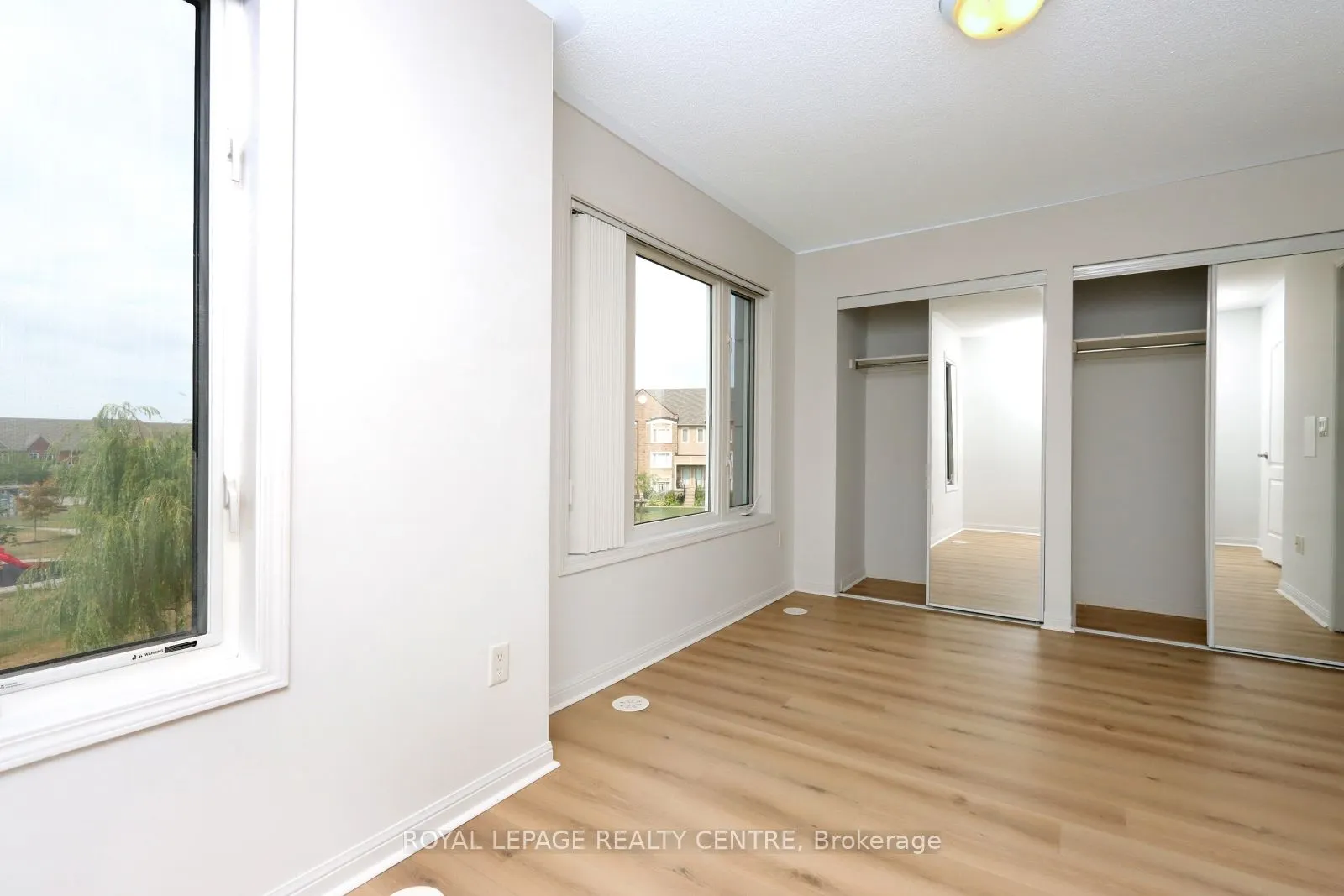 3135 Boxford Crescent, #4