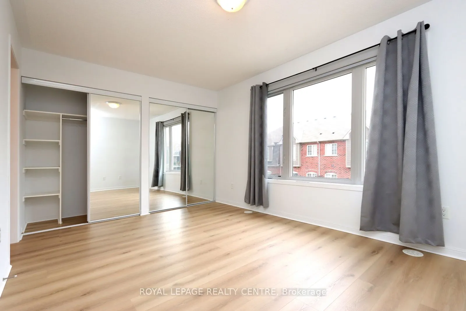 3135 Boxford Crescent, #4