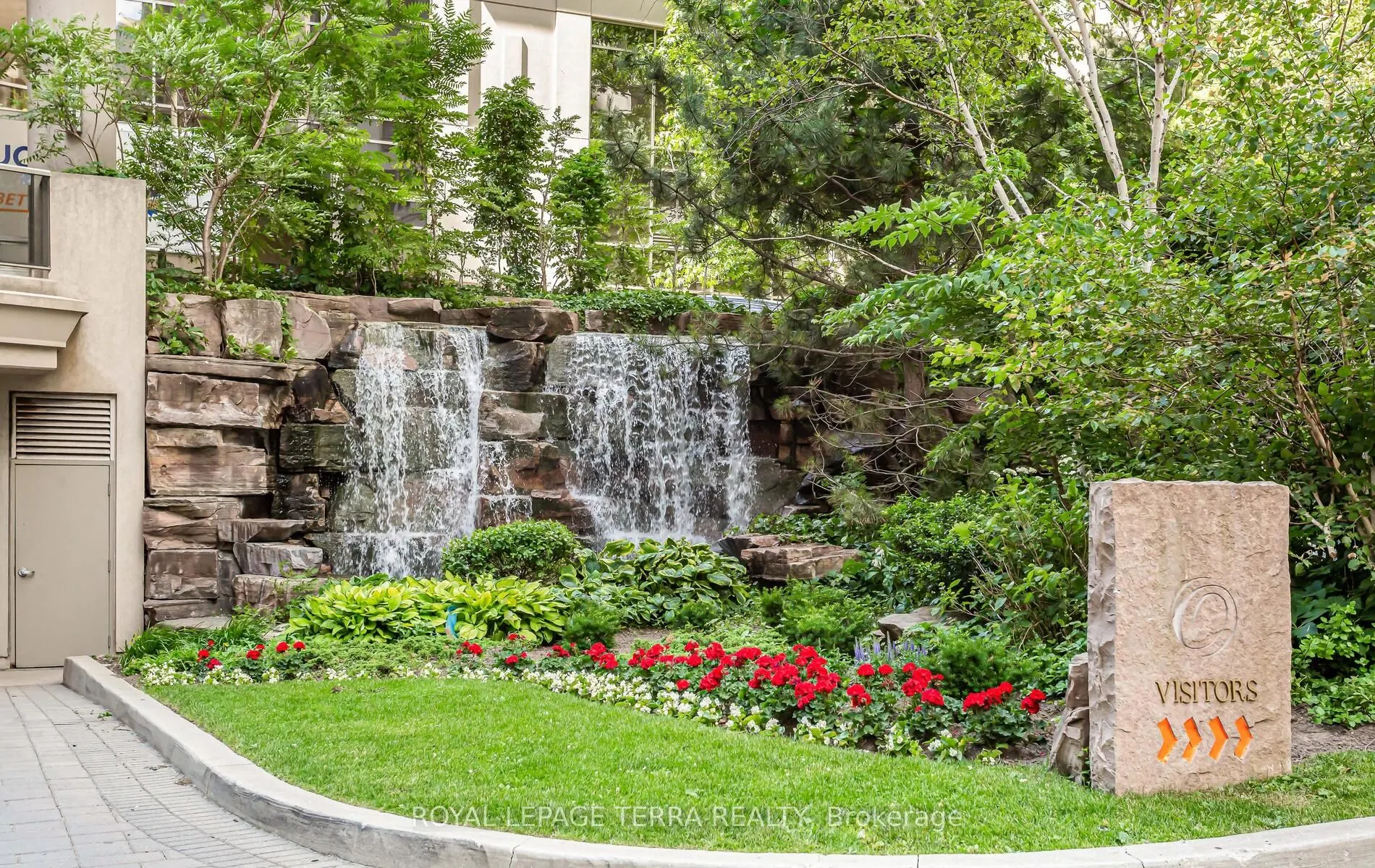 3888 Duke Of York Boulevard, #430