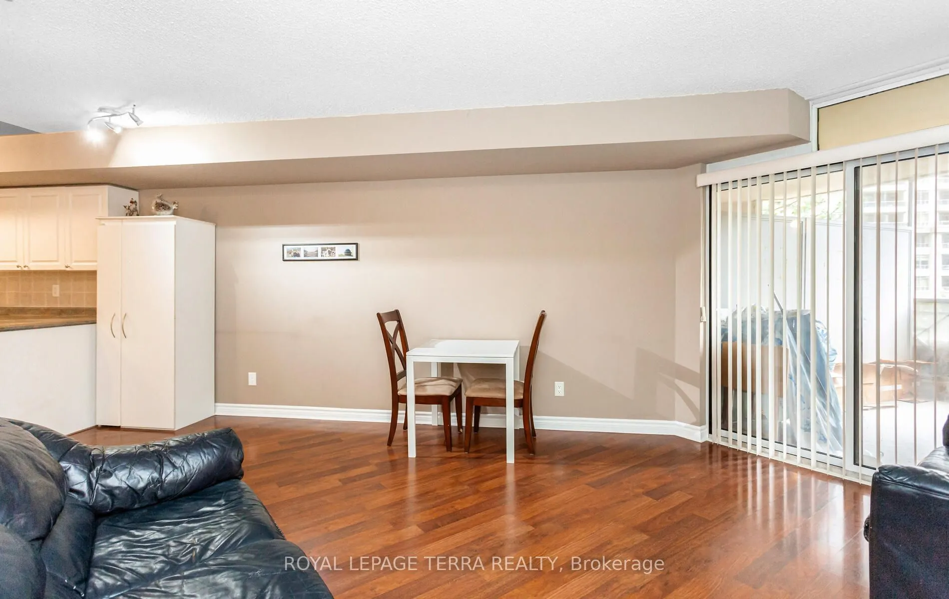 3888 Duke Of York Boulevard, #430