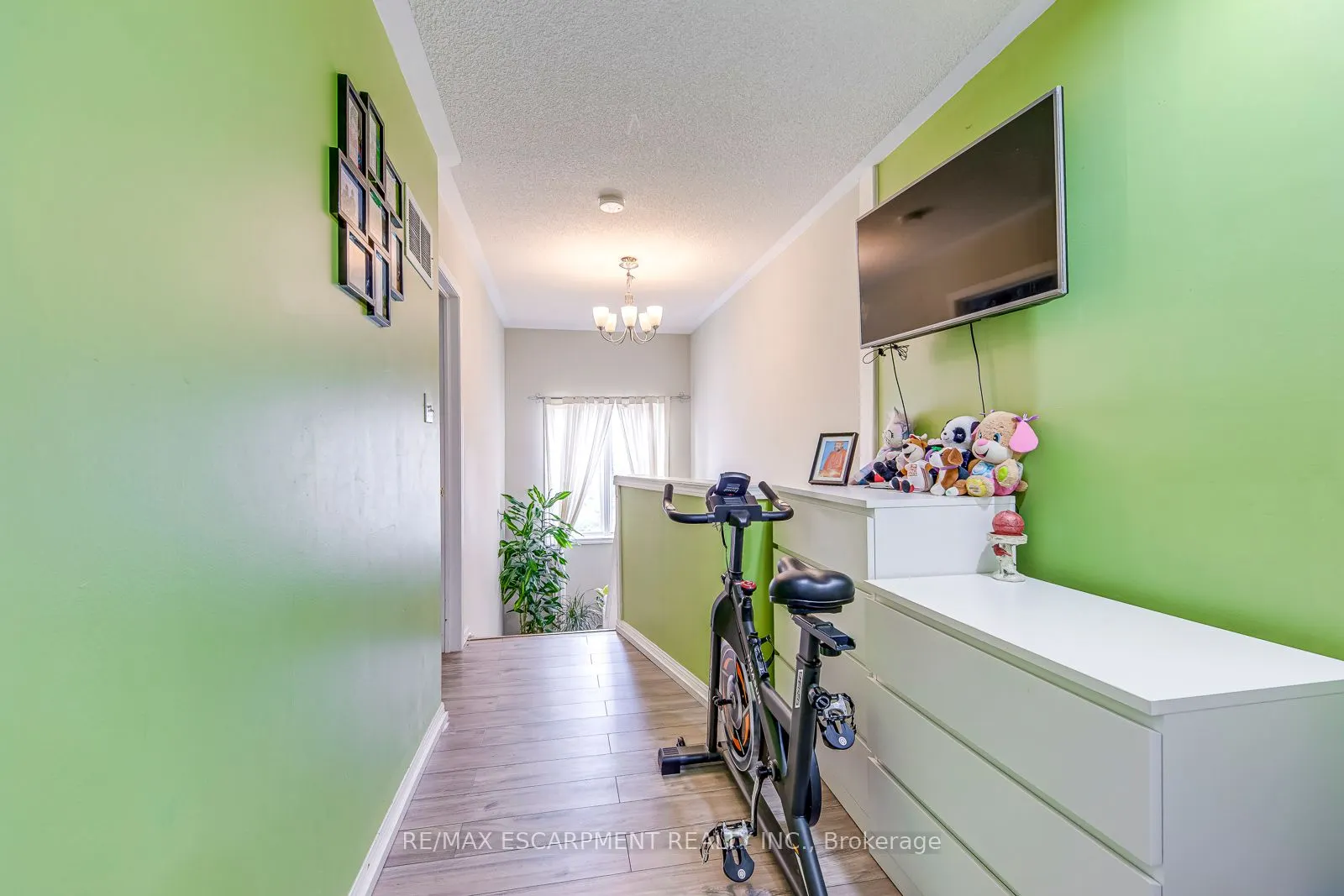 2237 Prescott Place