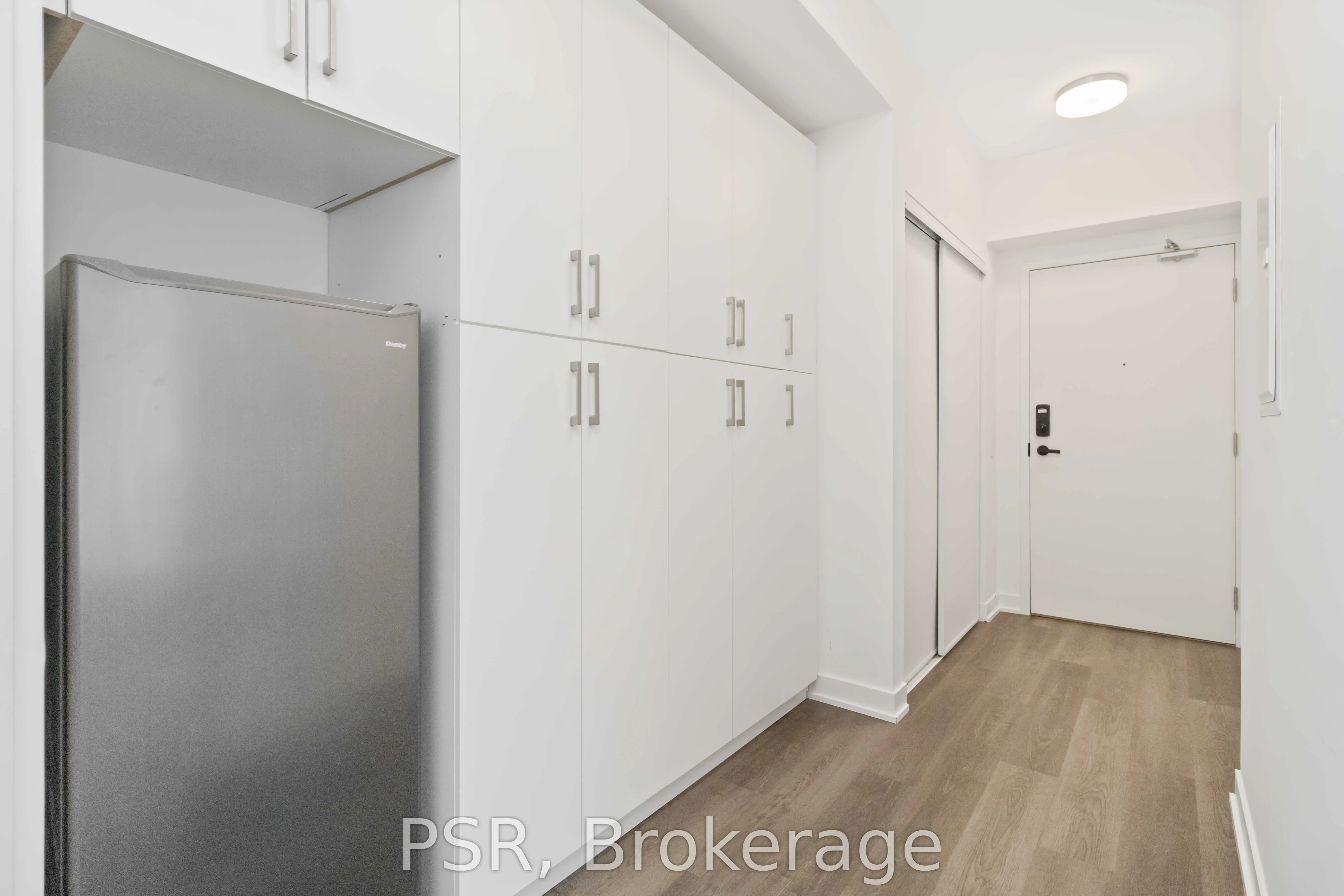 3900 Confederation Parkway, #3501
