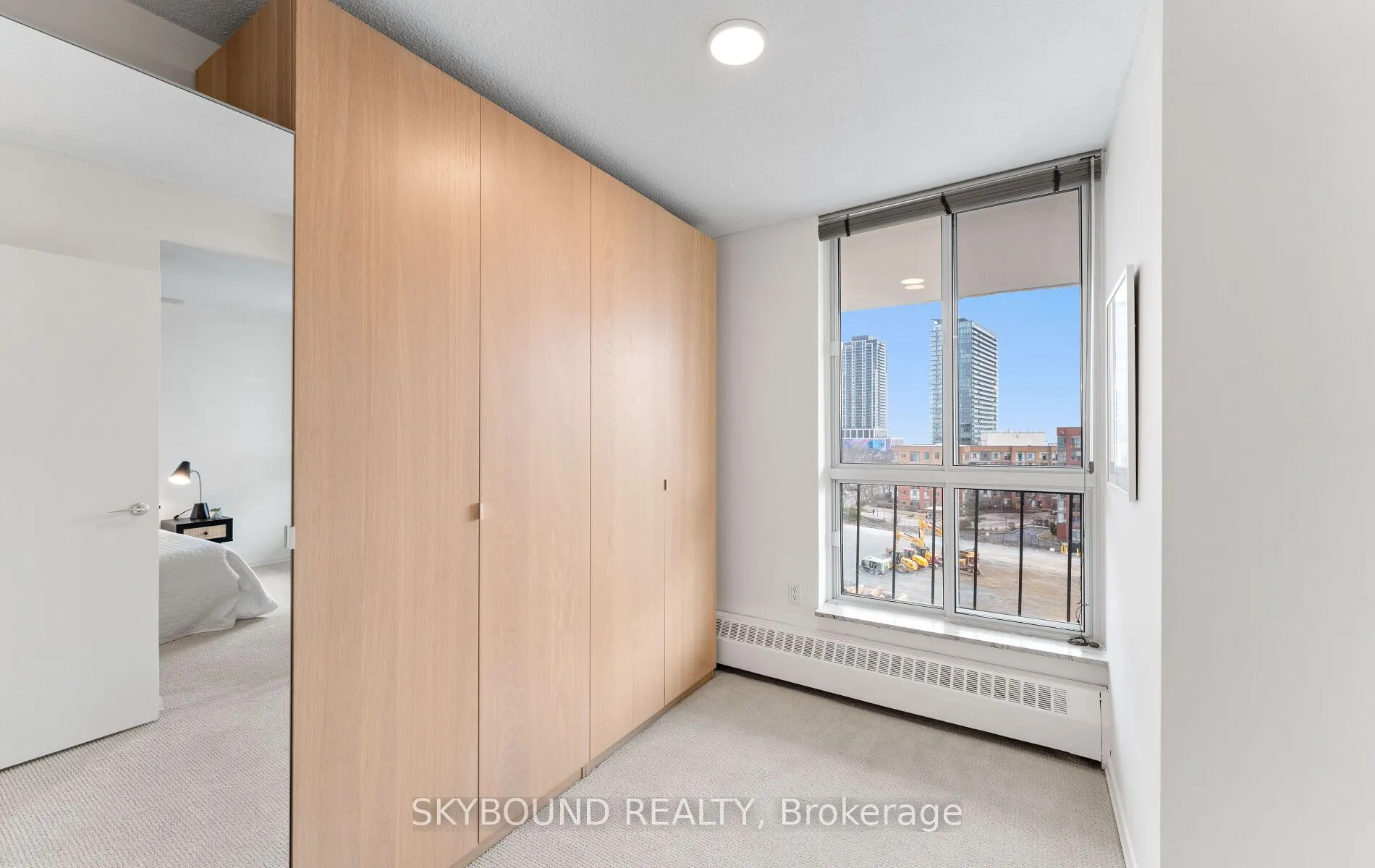 60 Southport Street, #414
