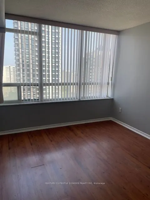 285 Enfield Place, #2112