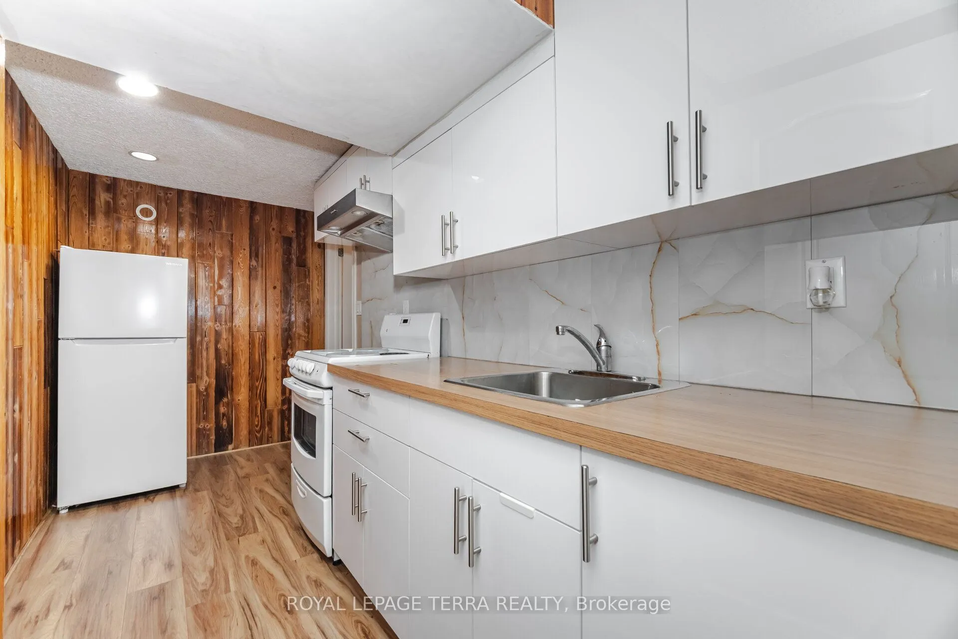 65 Alhart Drive