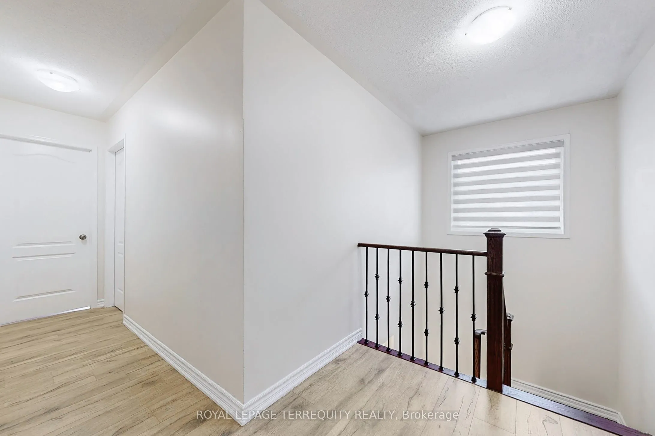 54 Mistdale Crescent