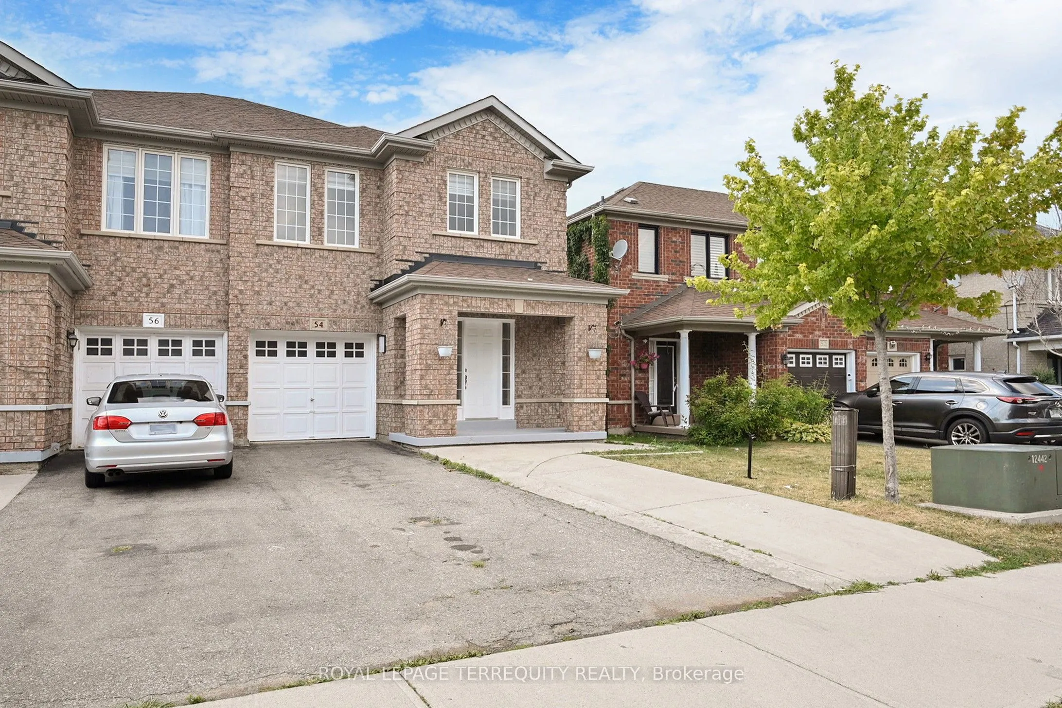 54 Mistdale Crescent