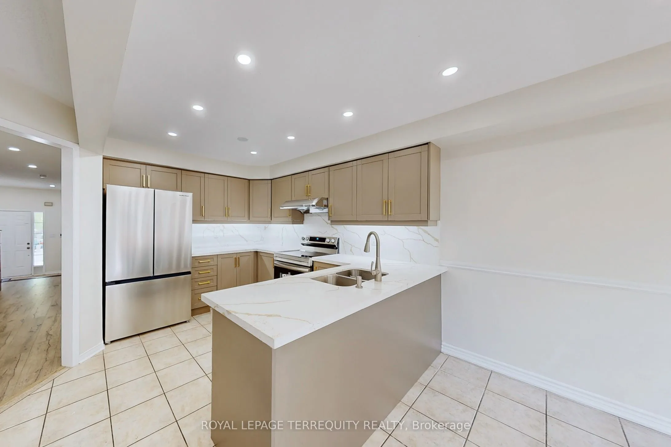 54 Mistdale Crescent