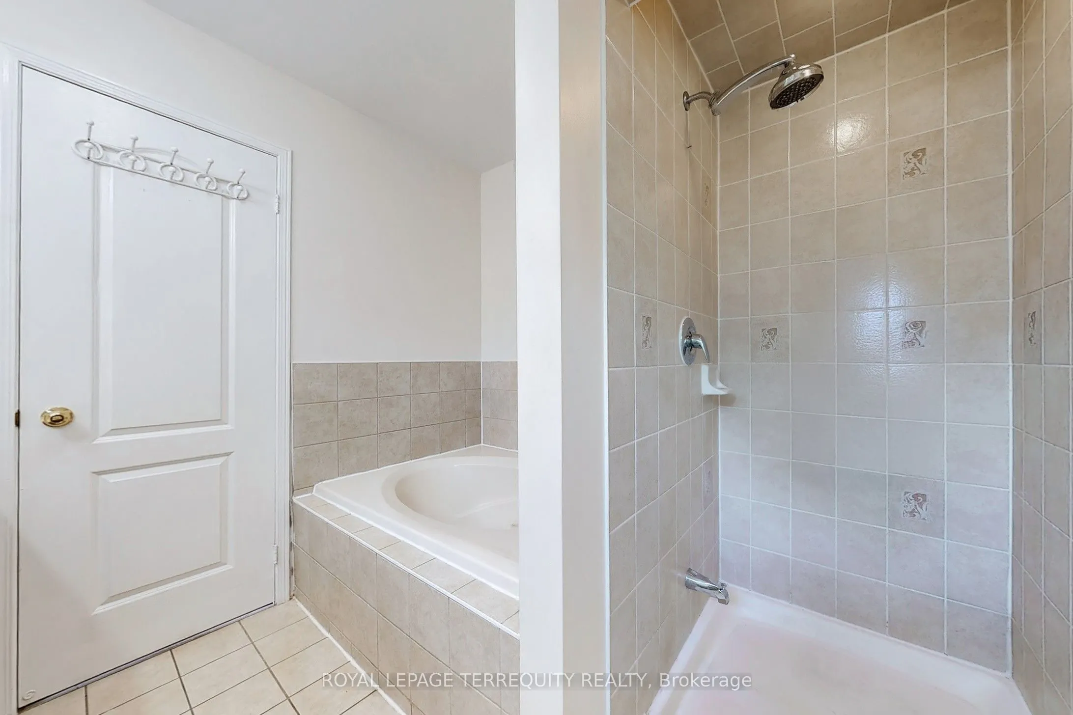 54 Mistdale Crescent