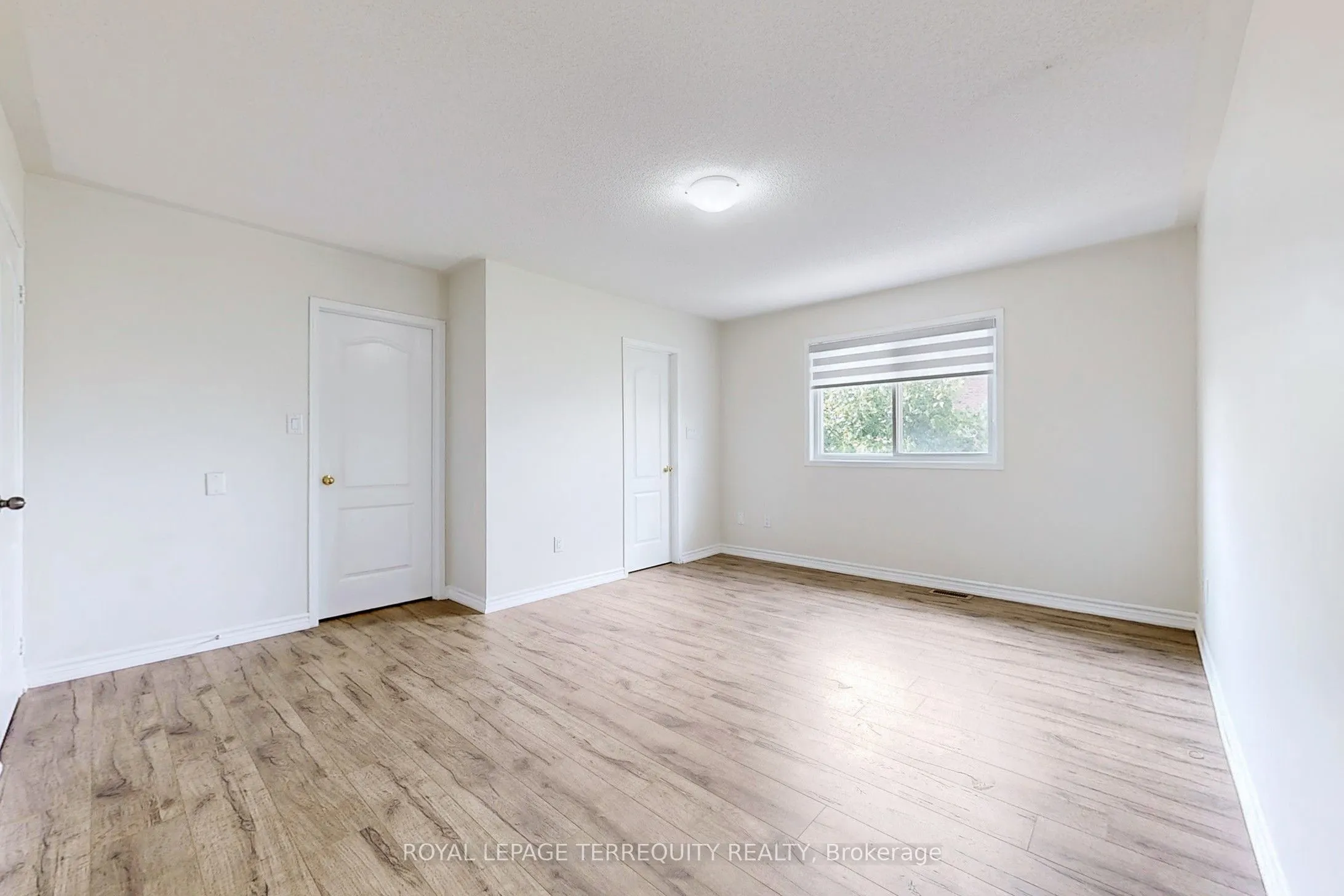 54 Mistdale Crescent