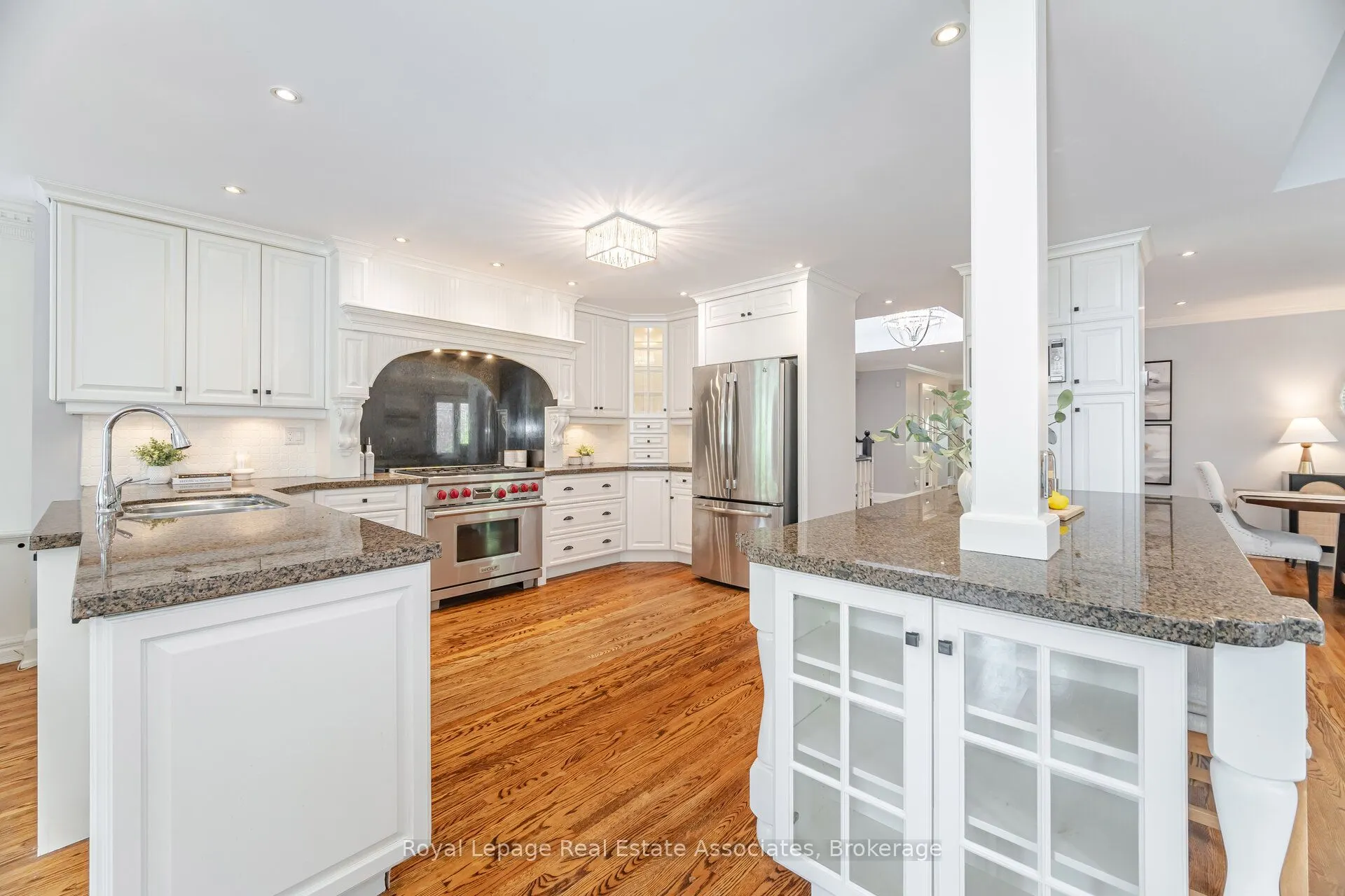 5496 Windy Hill Court