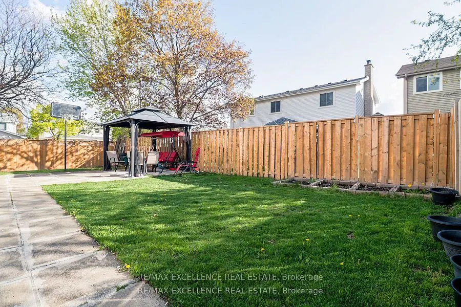 19 Mikado Crescent