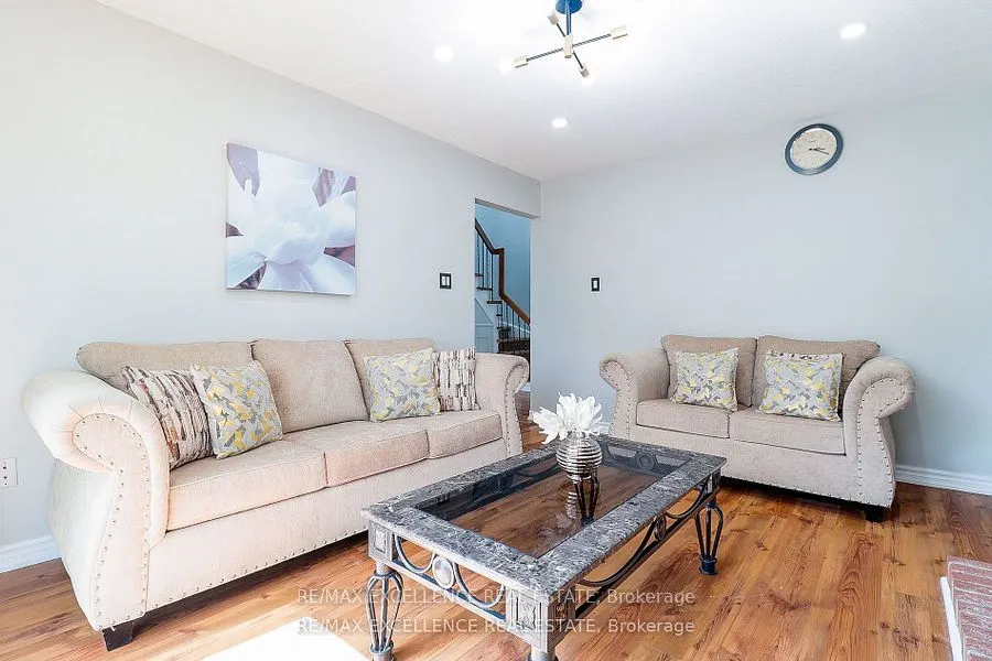 19 Mikado Crescent