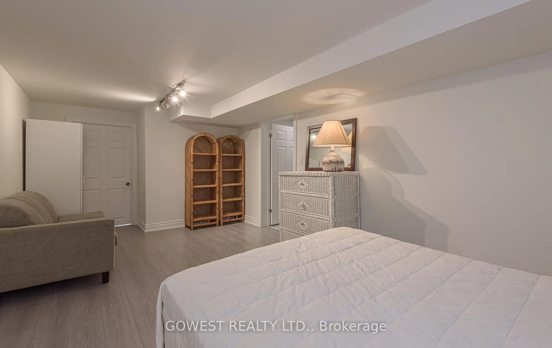 3 Pottery Crescent, #Bsmt