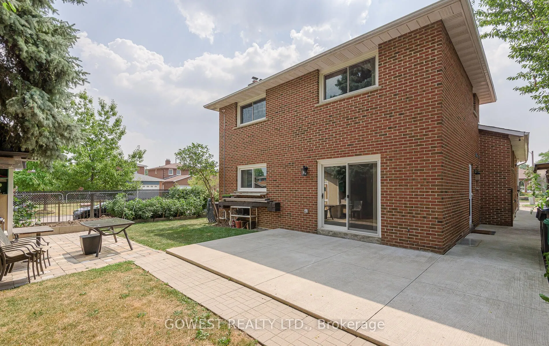 3 Pottery Crescent, #Main