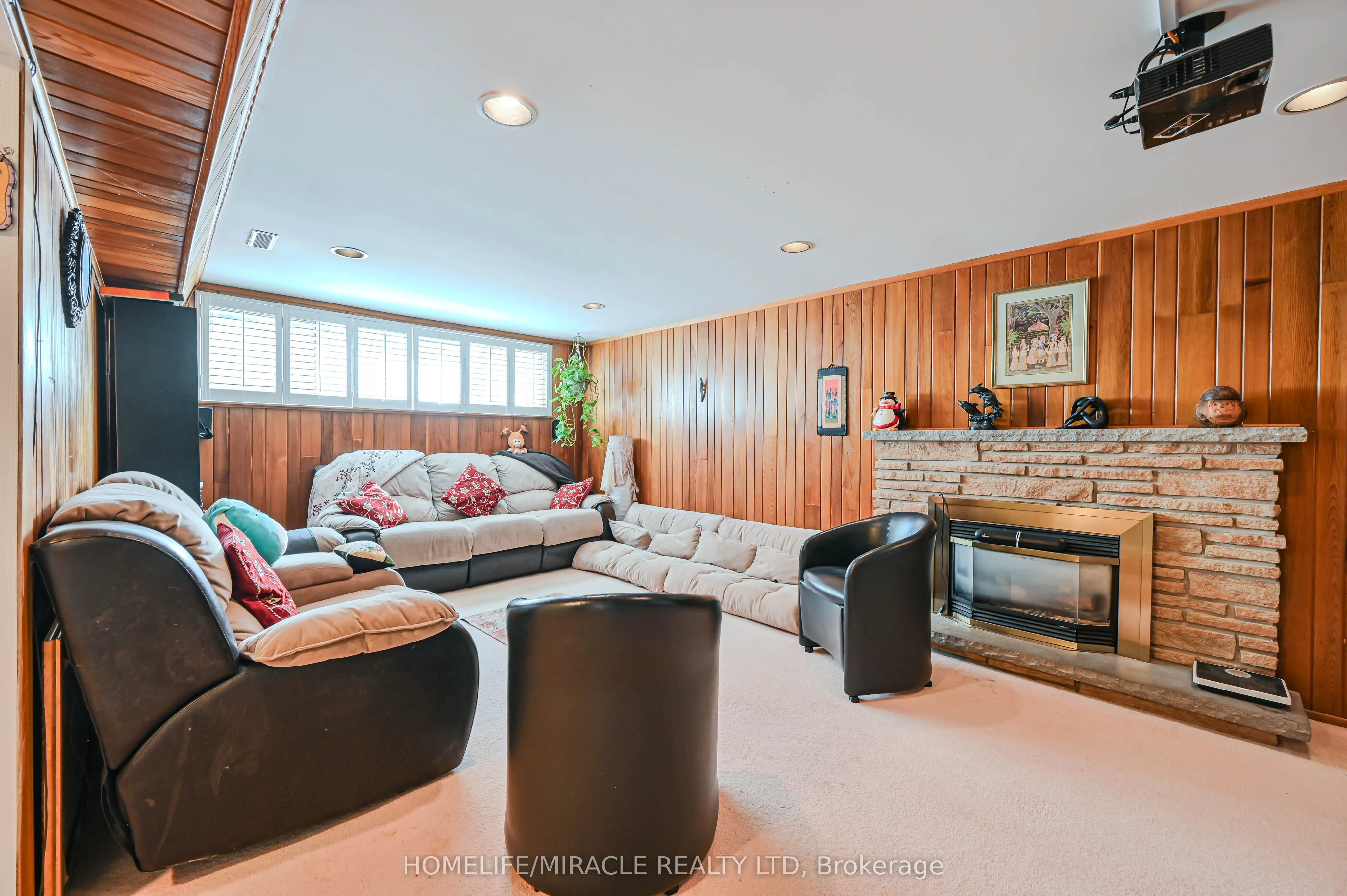 3273 Strabane Drive