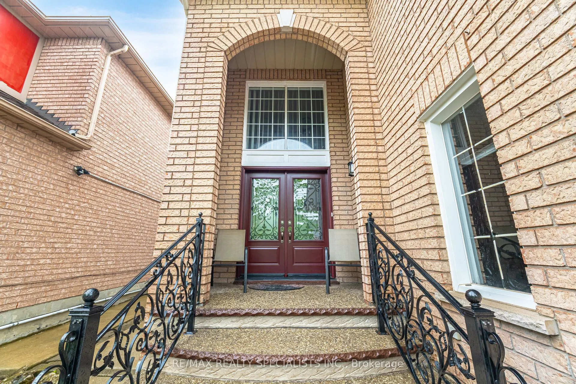 6 Chadwick Street
