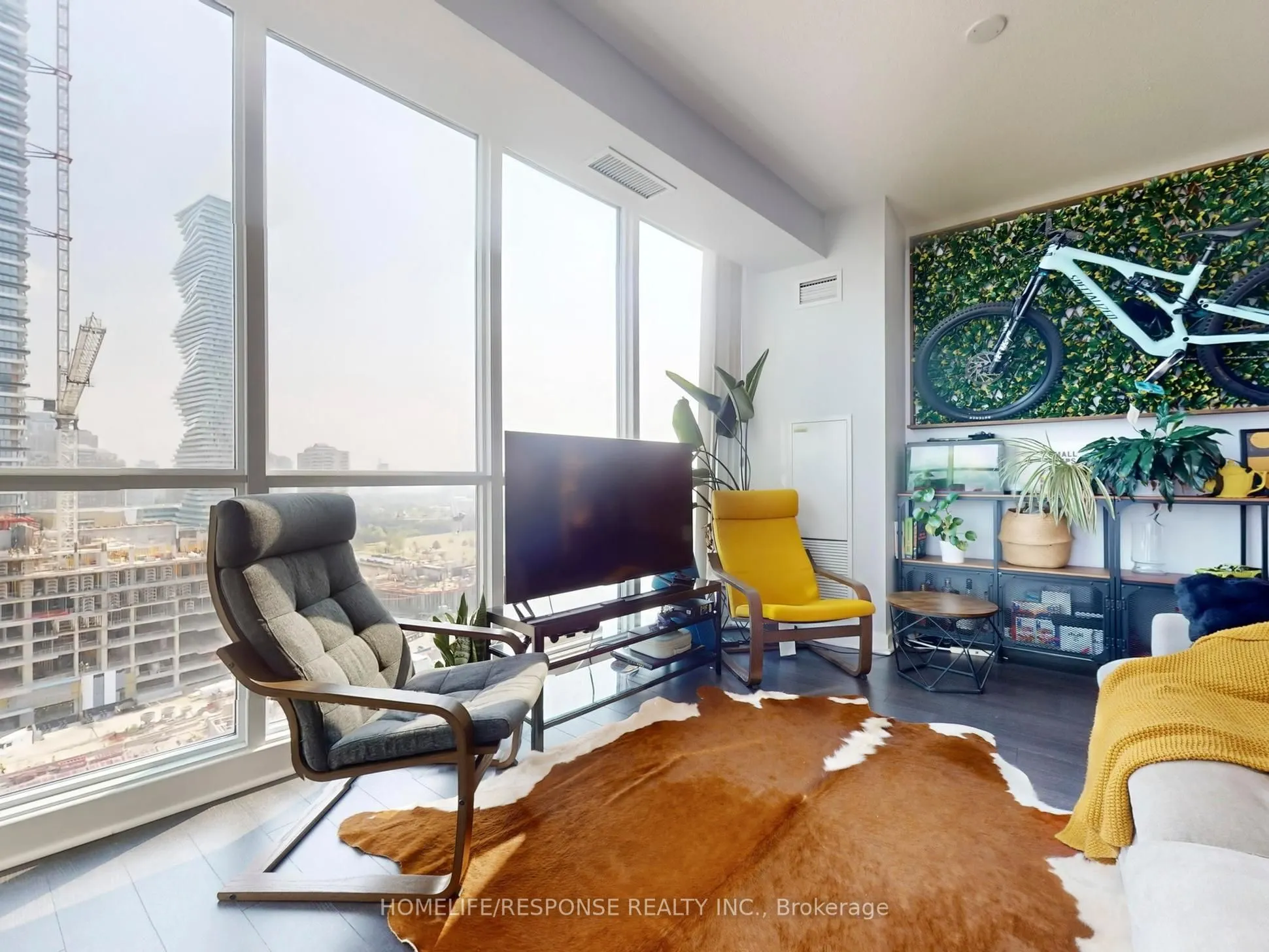 3985 GRAND PARK Drive, #1311