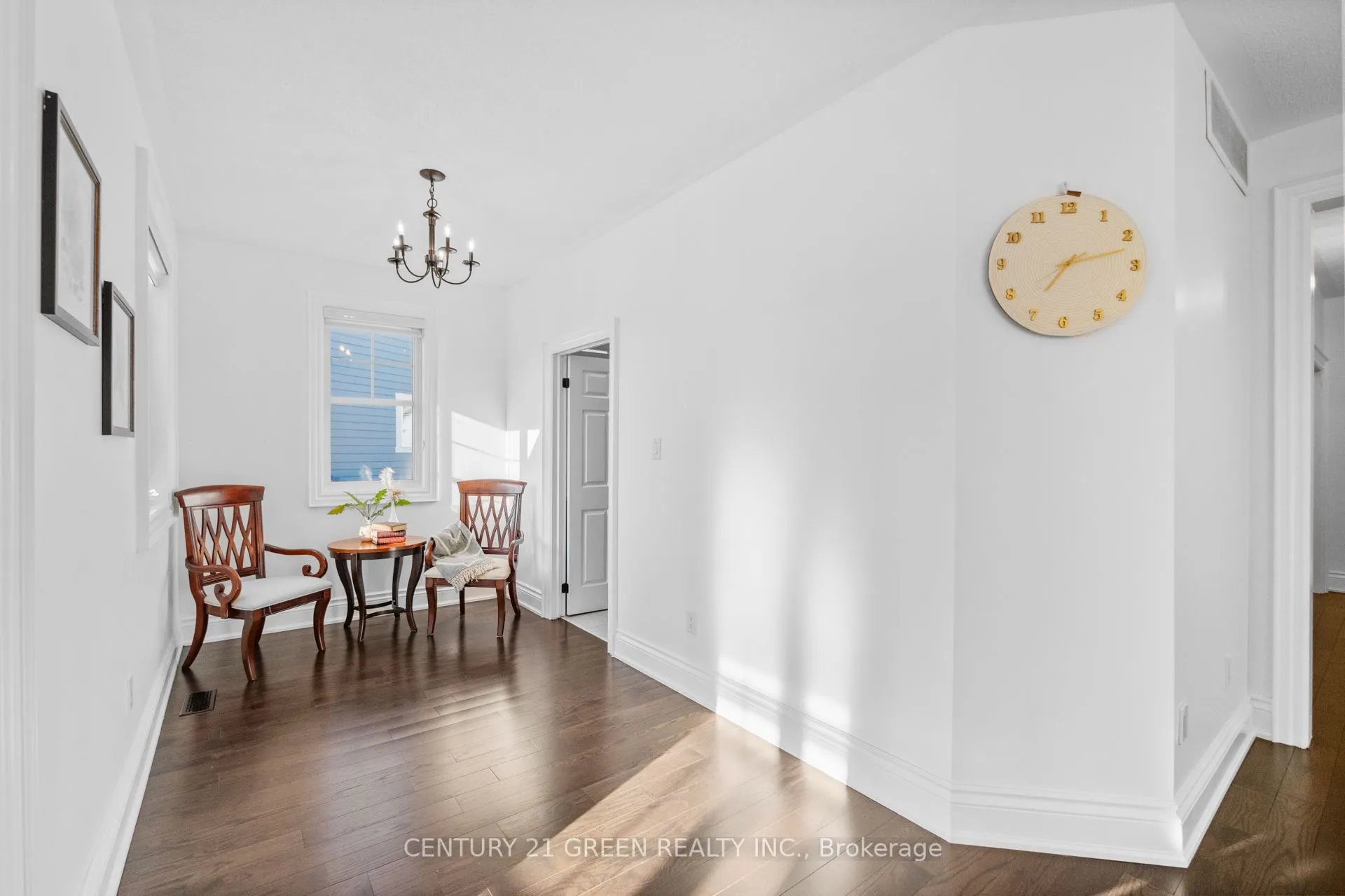345 Potts Terrace