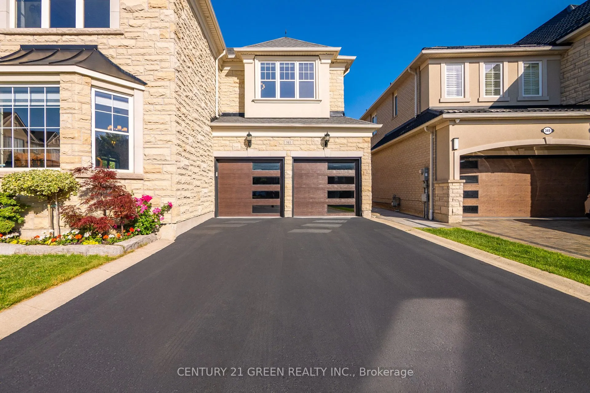 345 Potts Terrace