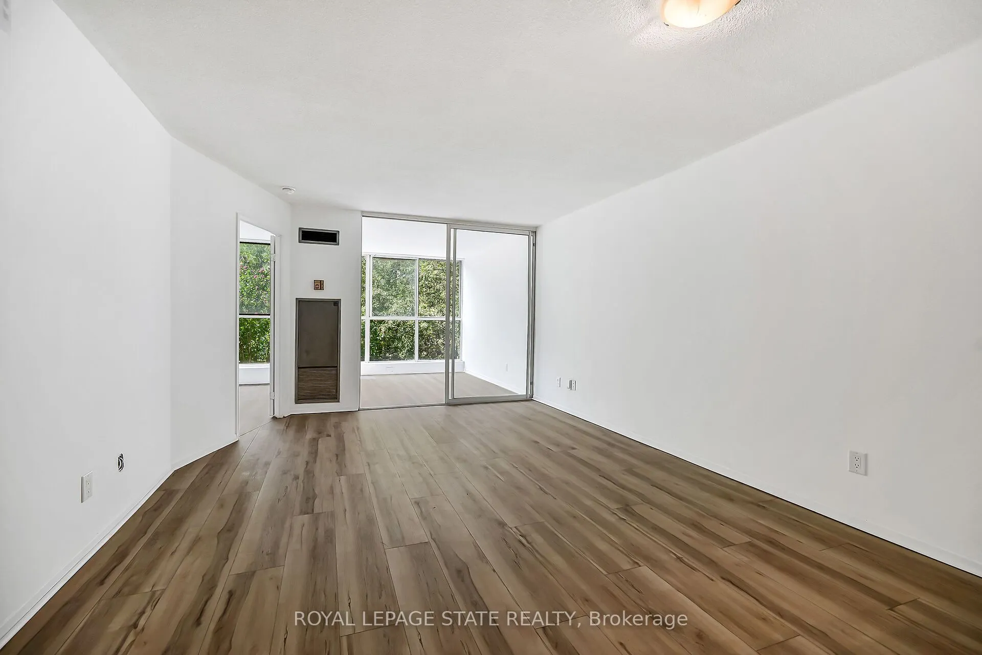 22 Southport Street, #224