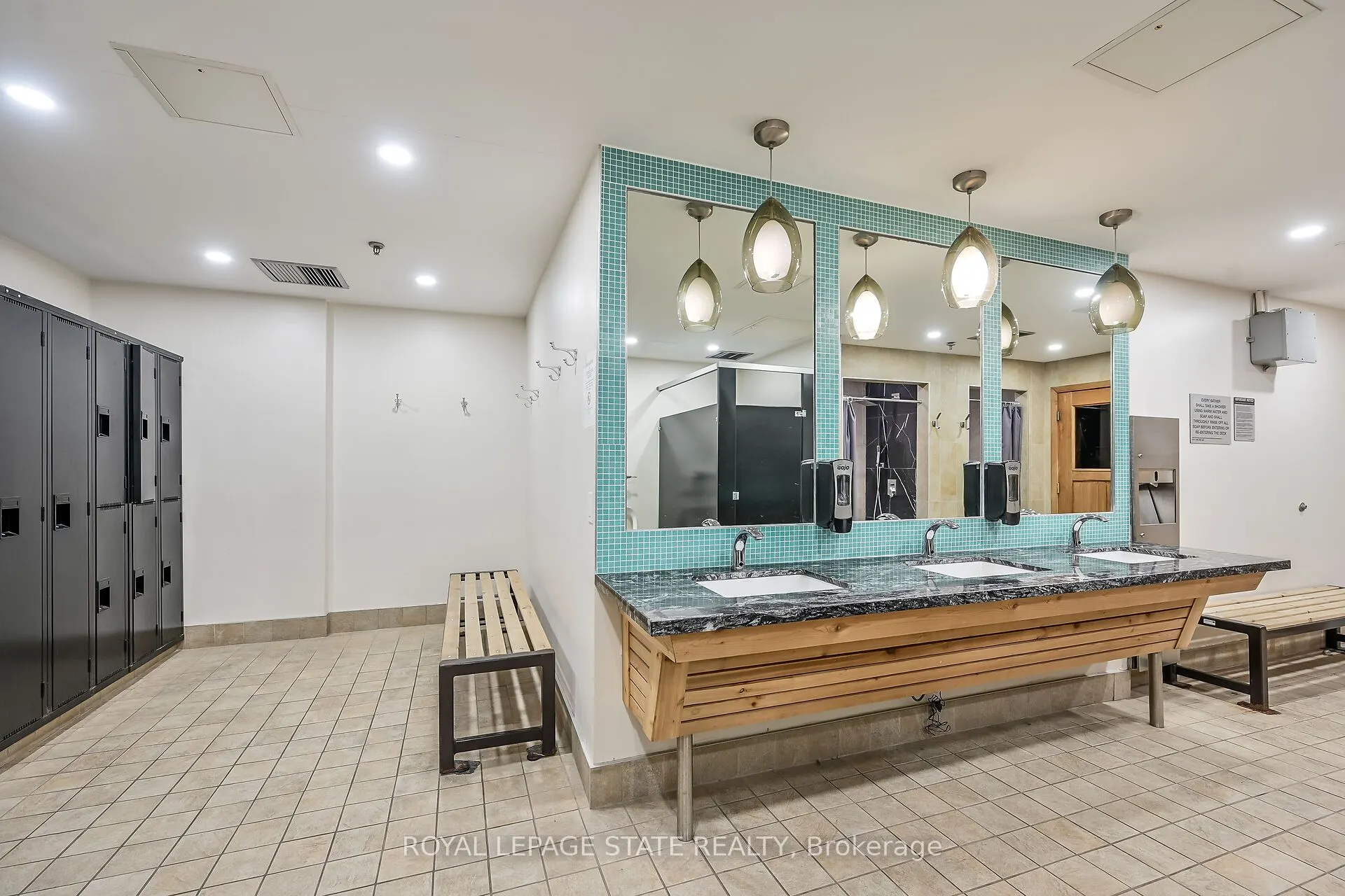 22 Southport Street, #224