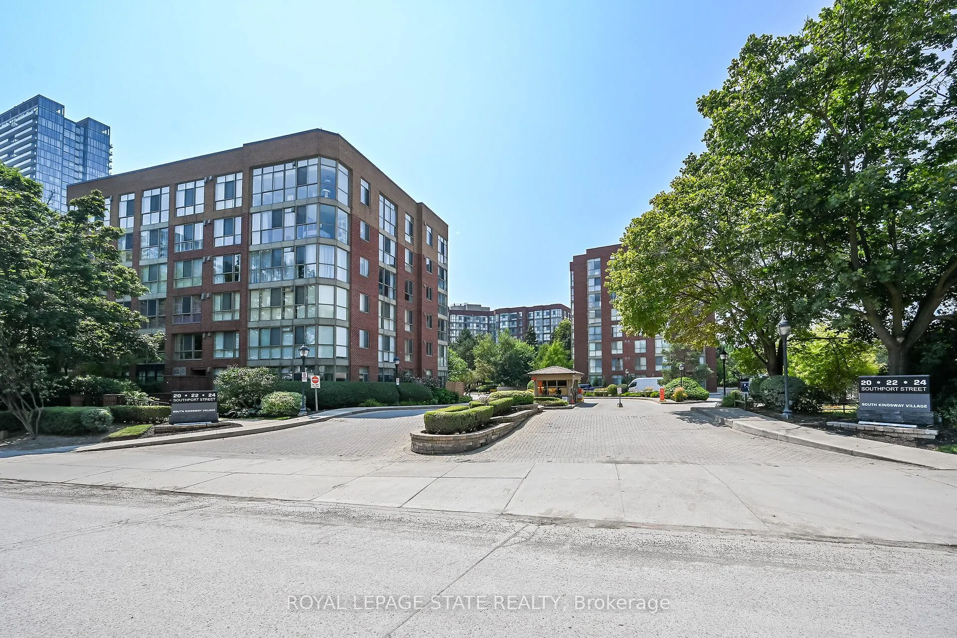 22 Southport Street, #224