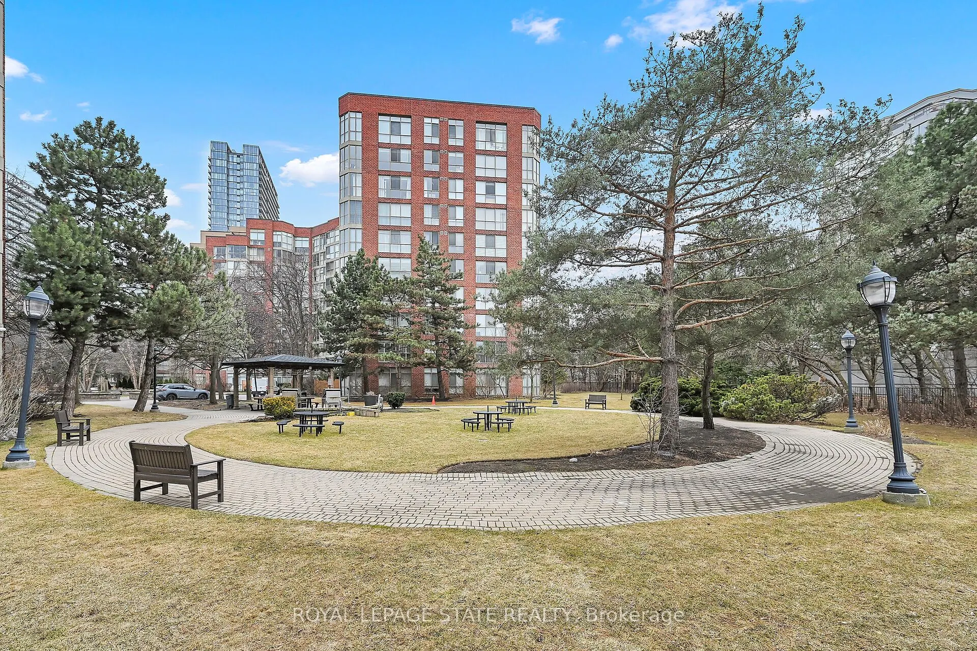 22 Southport Street, #224