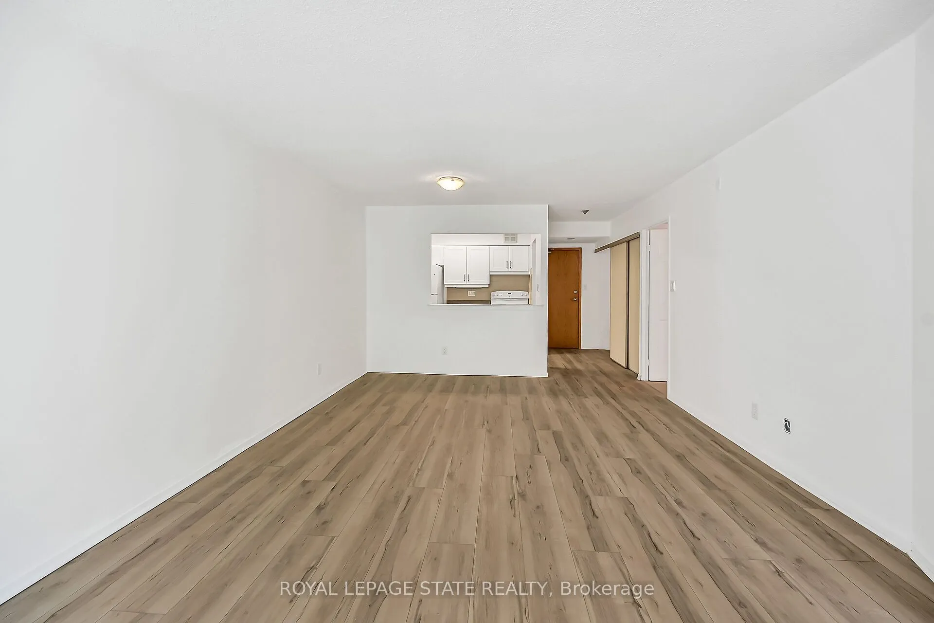 22 Southport Street, #224