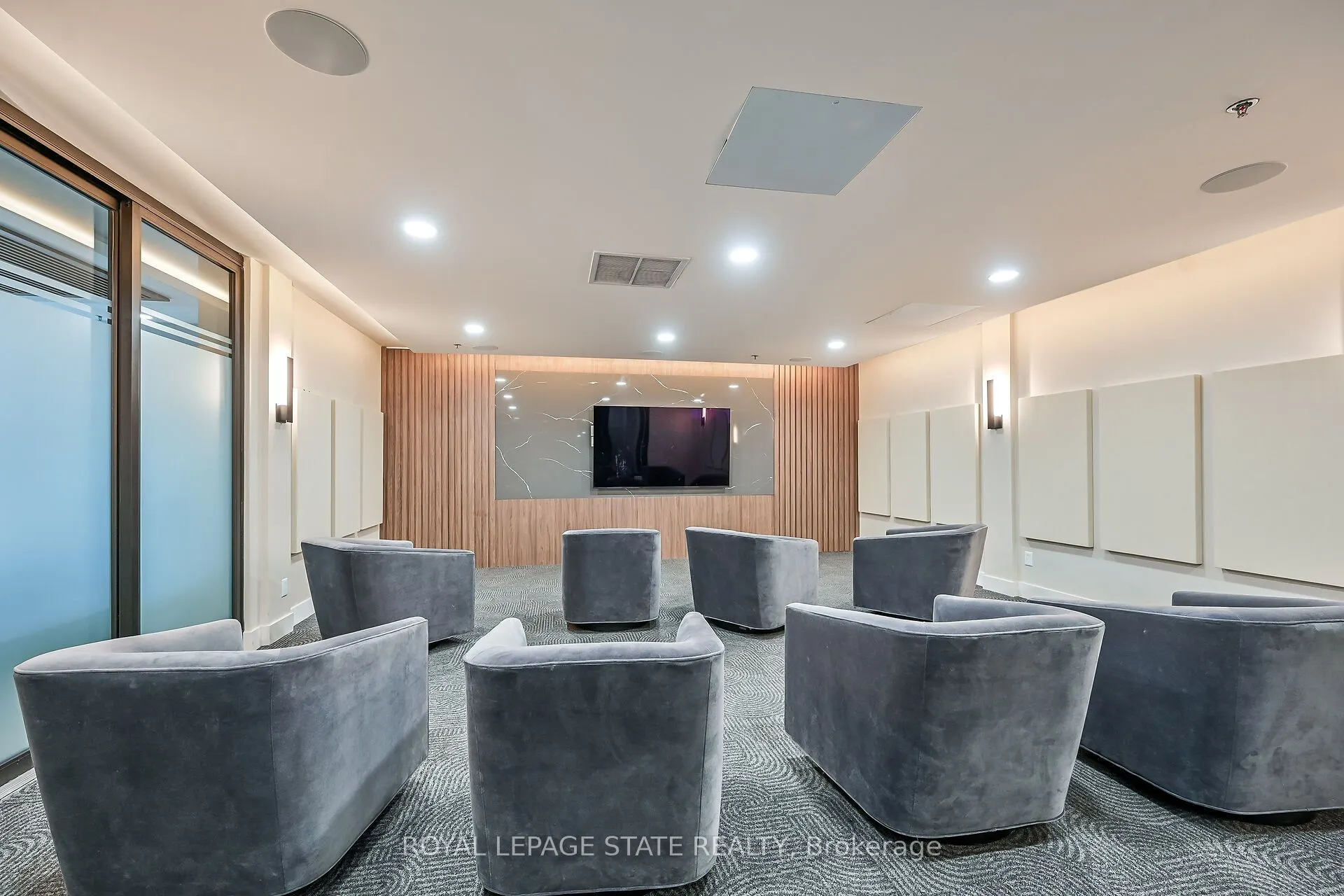 22 Southport Street, #224