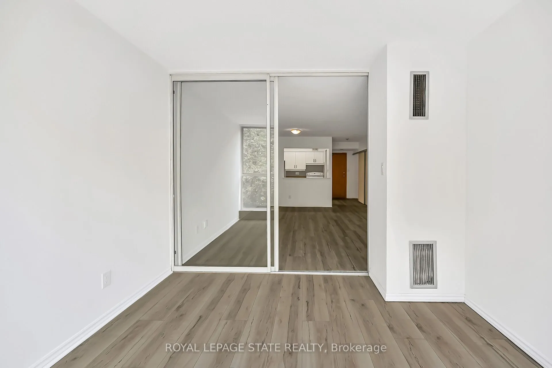 22 Southport Street, #224