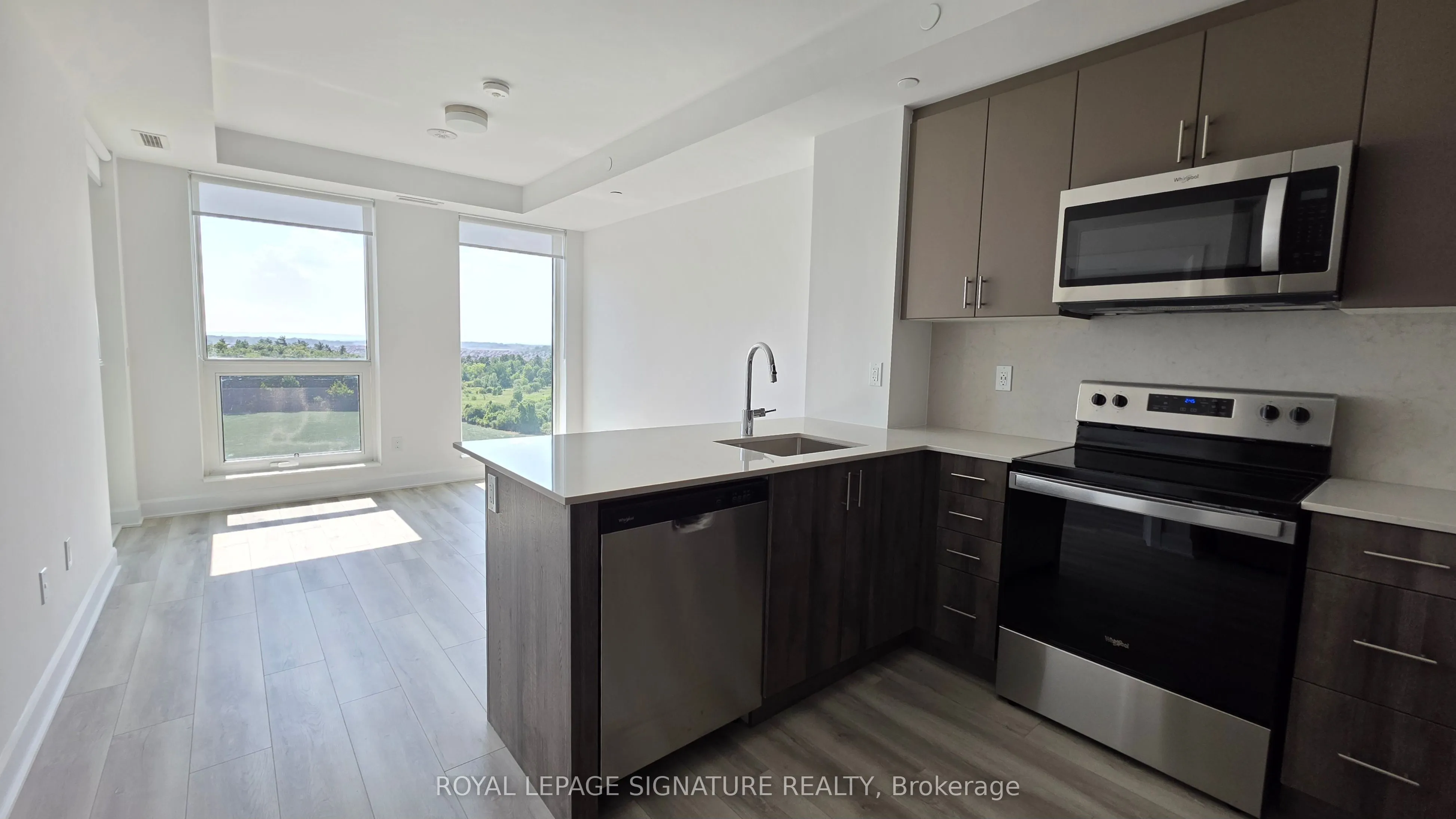 3240 William Coltson Avenue, #808