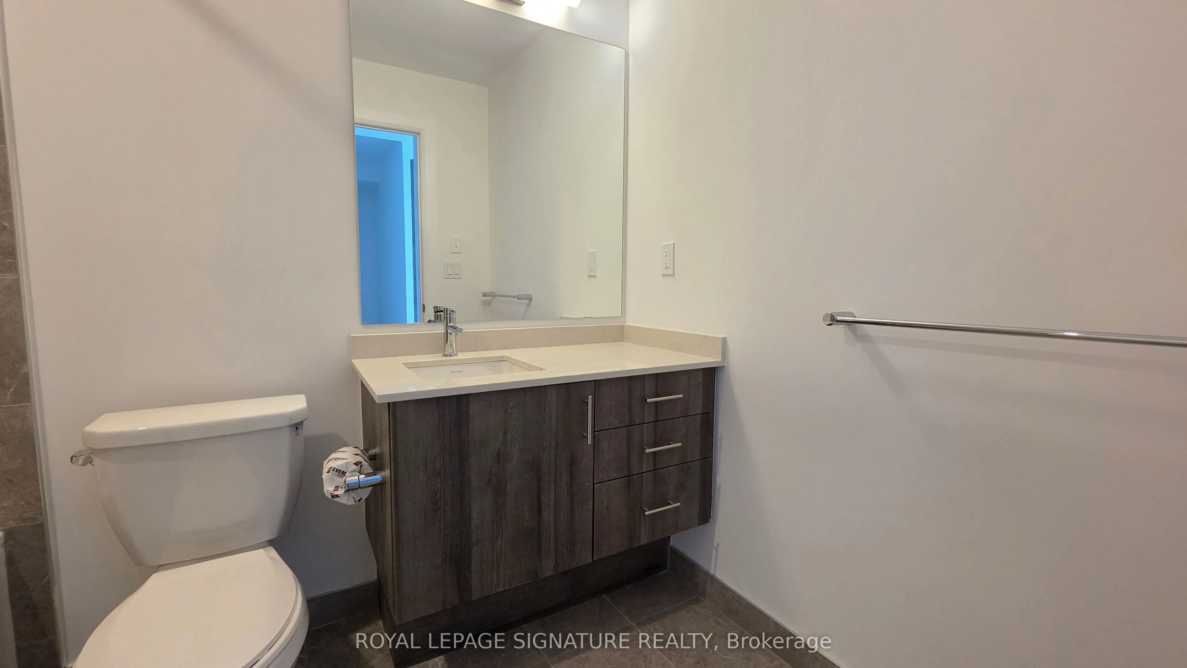 3240 William Coltson Avenue, #808