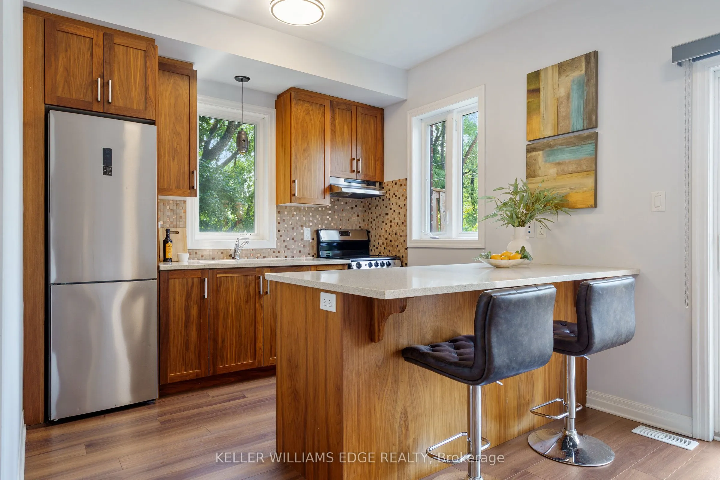 70 Plains Road W, #29