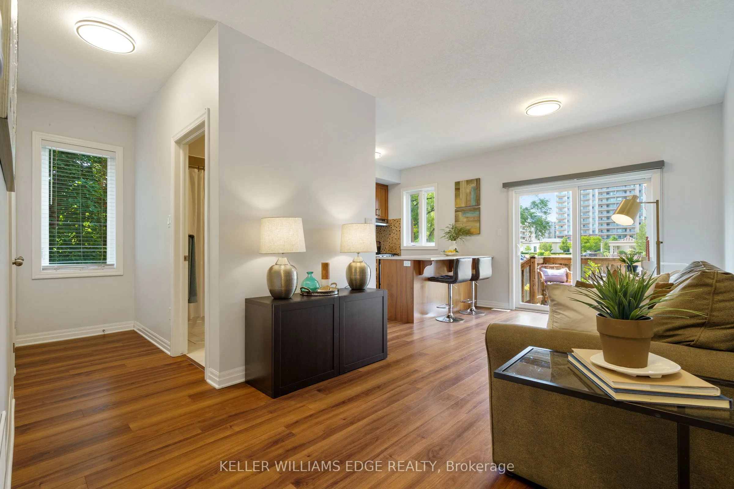 70 Plains Road W, #29