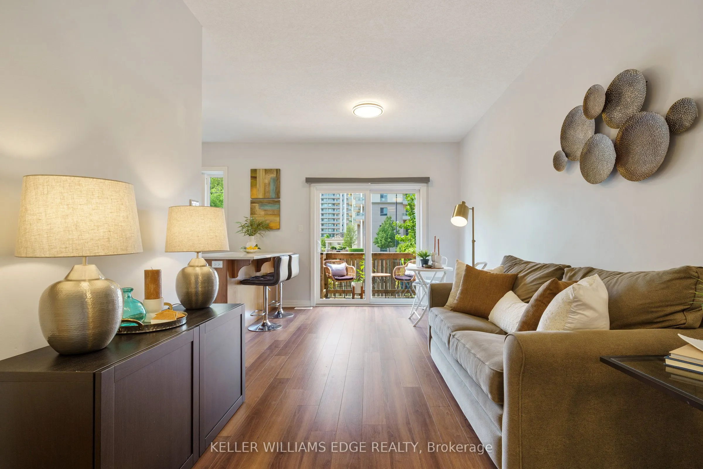 70 Plains Road W, #29