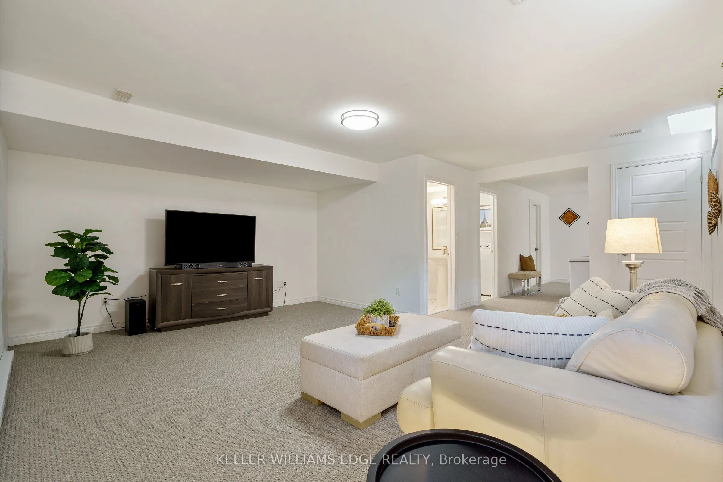 70 Plains Road W, #29