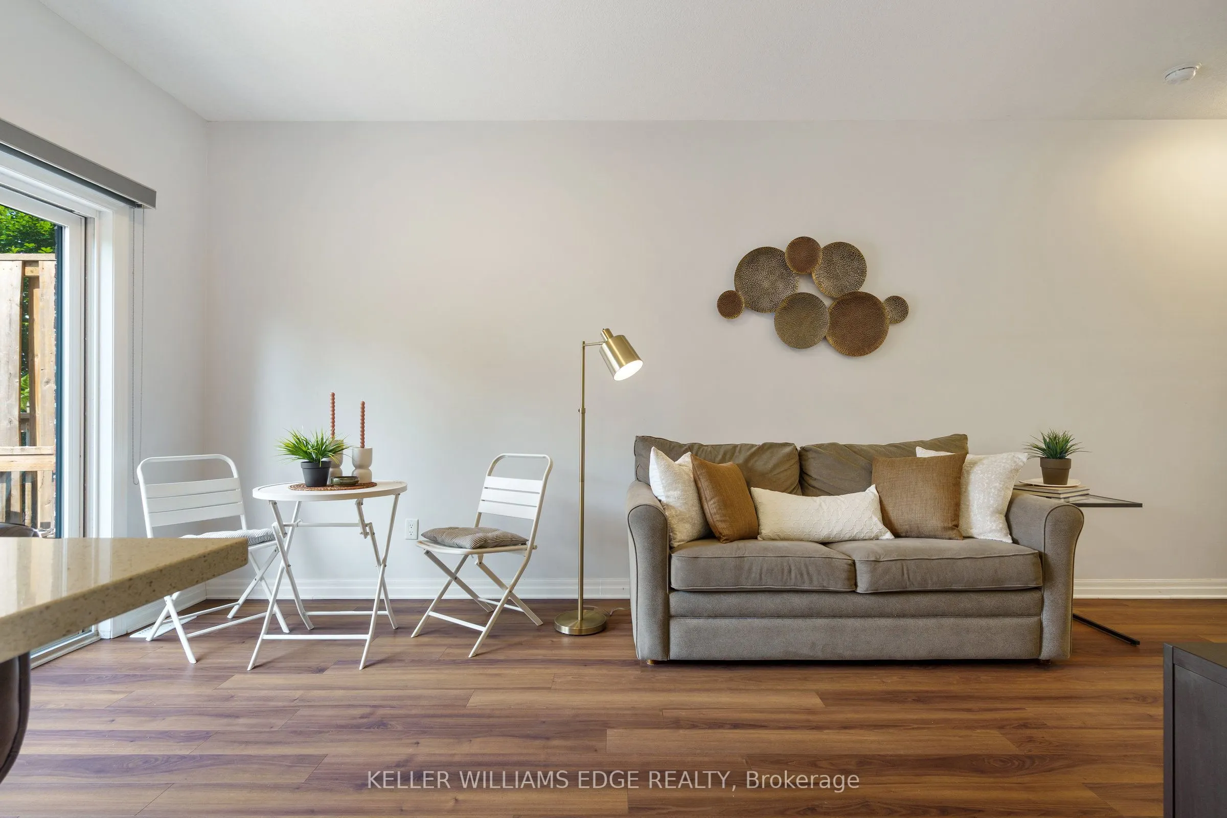 70 Plains Road W, #29