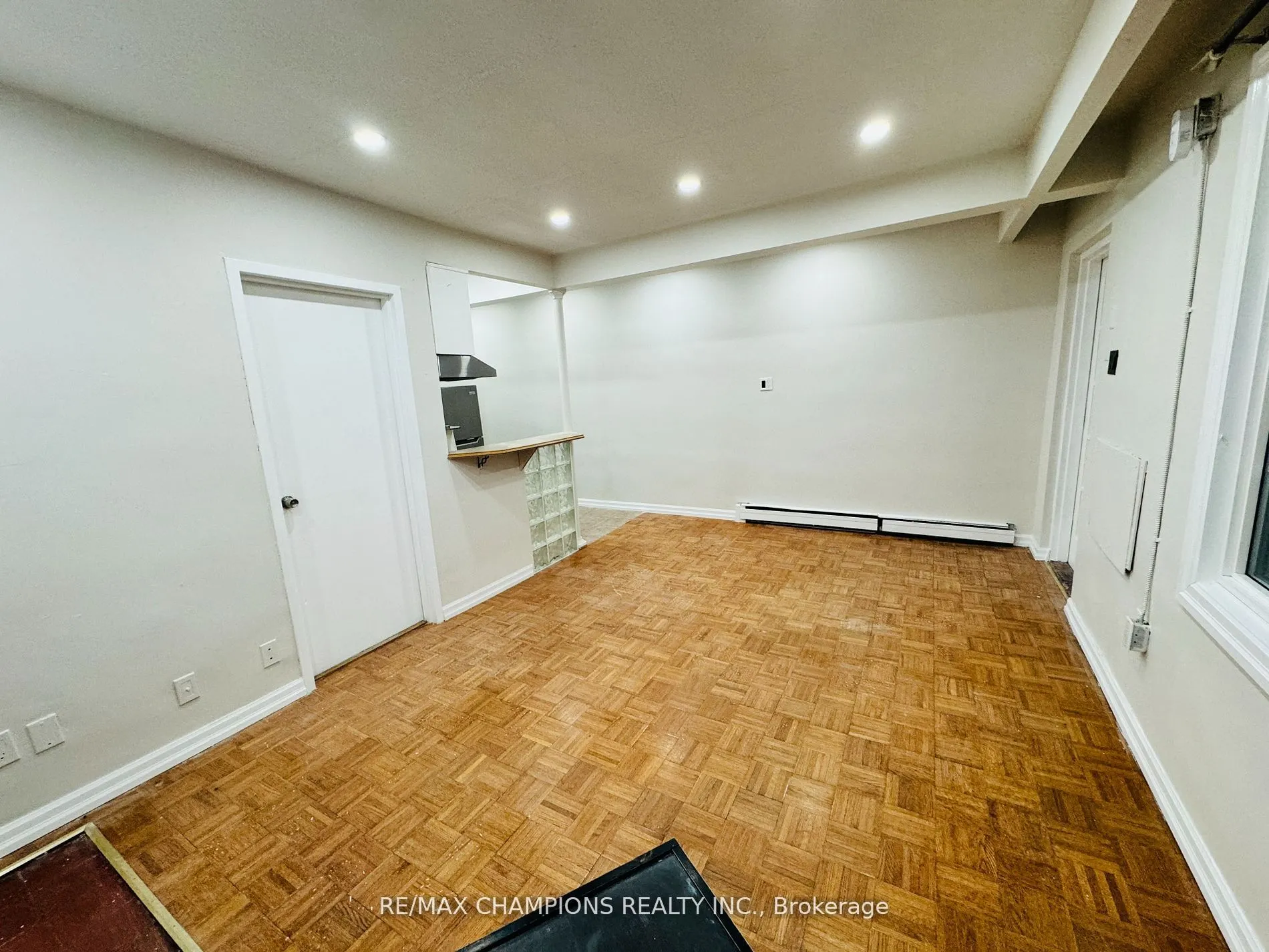 2 Elm Grove Avenue, #203