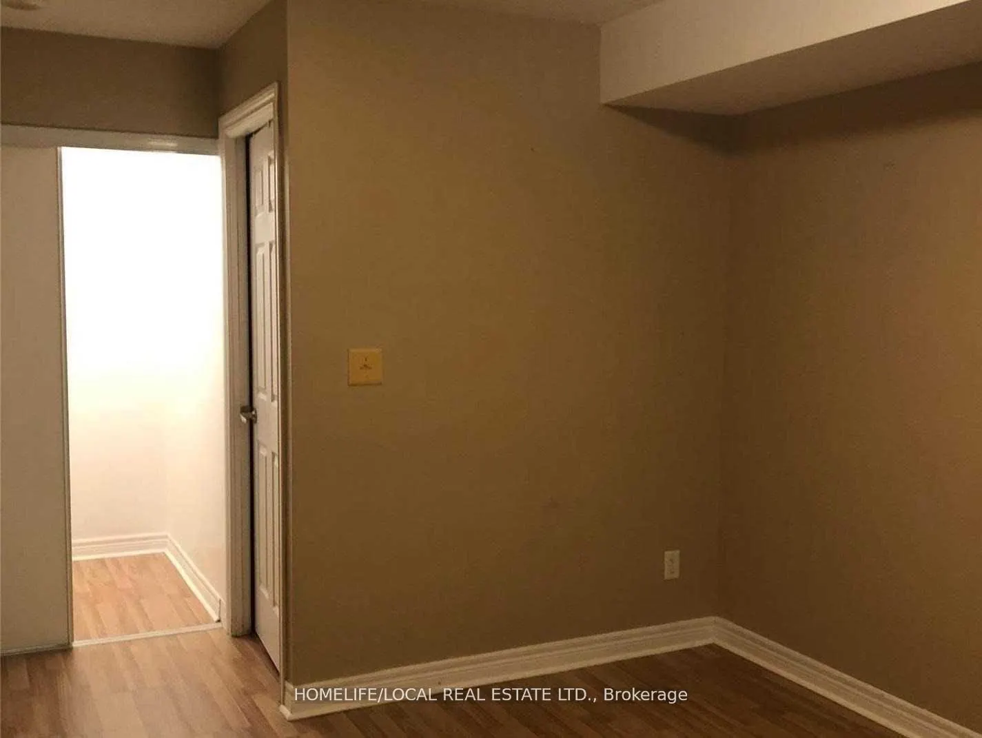 310 Burnhamthorpe Road W, #3403