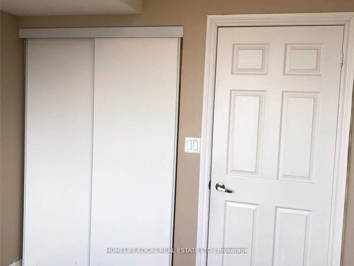 310 Burnhamthorpe Road W, #3403